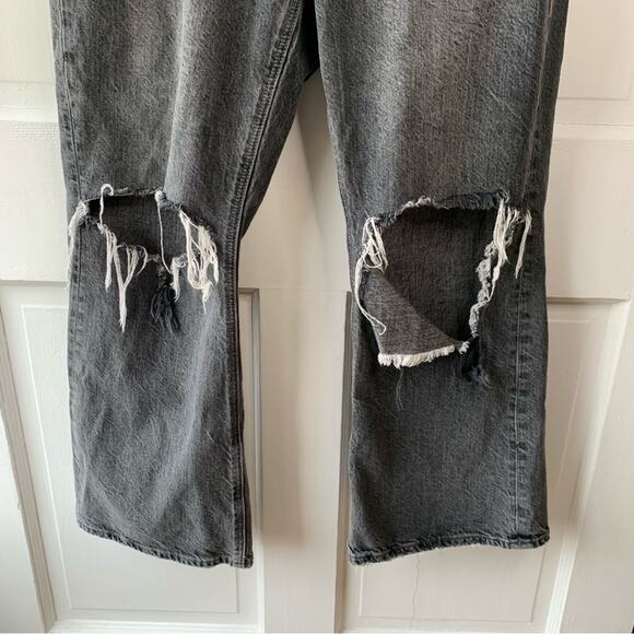 American Eagle 90’s Flare Jeans Dark Grey Distressed Ripped Retro, Size 10 - Picture 4 of 7